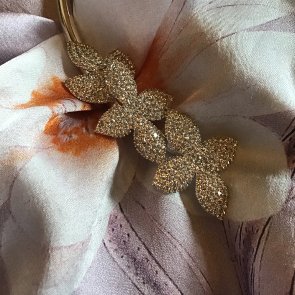 Pasquale  Bruni inspirations flower necklace - Picture 6 of 8